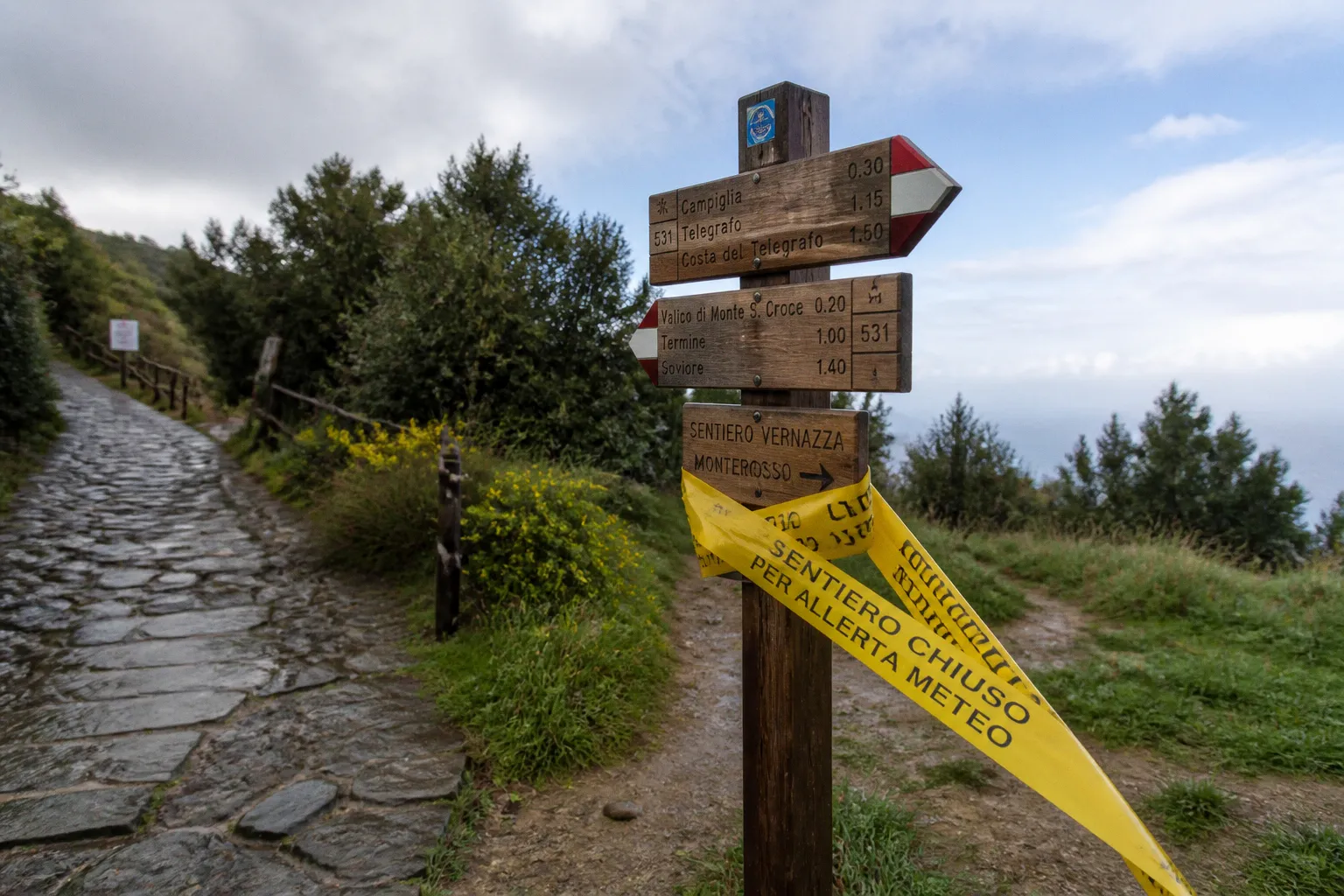Allerte meteo e sentieri liguri: come funziona la chiusura
