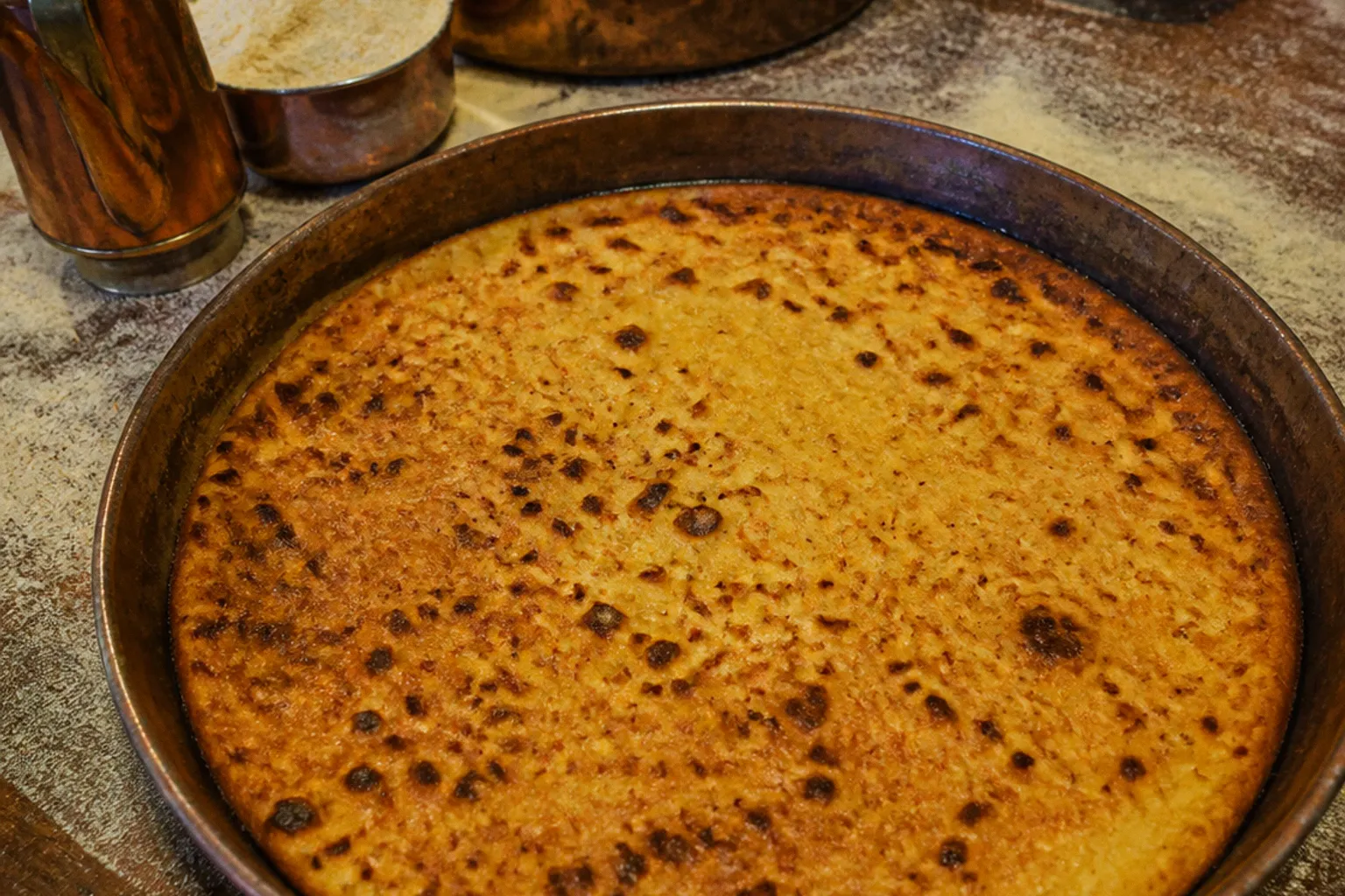 Farinata di ceci: perché la teglia di rame è fondamentale